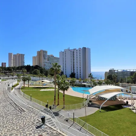 Sunset Waves 1-2 شقة *