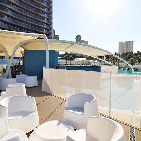 Sunset Waves 1-2 شقة بينايدورم