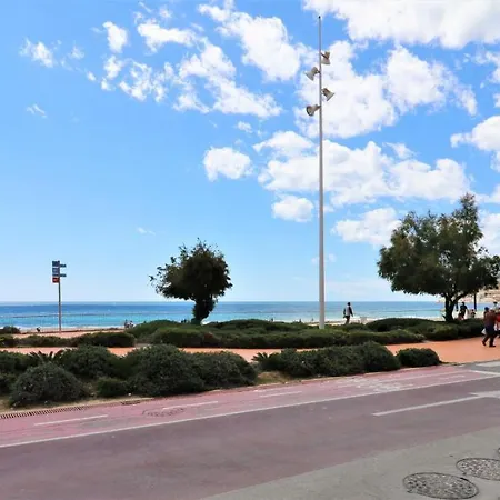 Sunset Waves 1-2 شقة بينايدورم